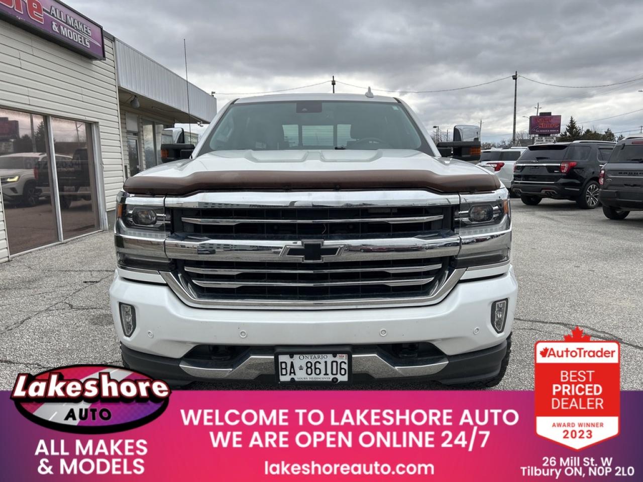 2018 Chevrolet Silverado 1500 High Country Photo