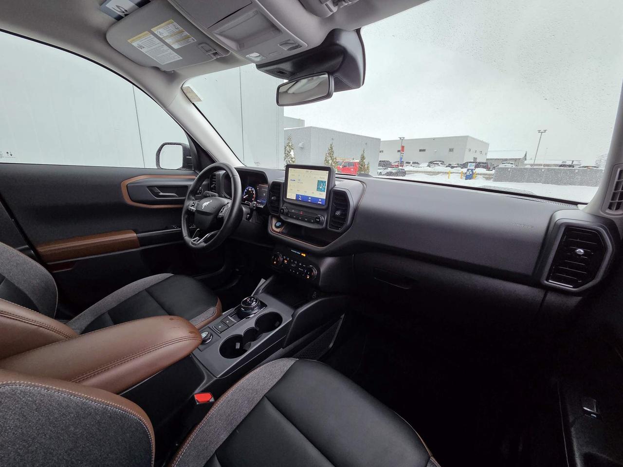 2024 Ford Bronco Sport Outer Banks | AWD | Remote Start | 18" Wheels Photo