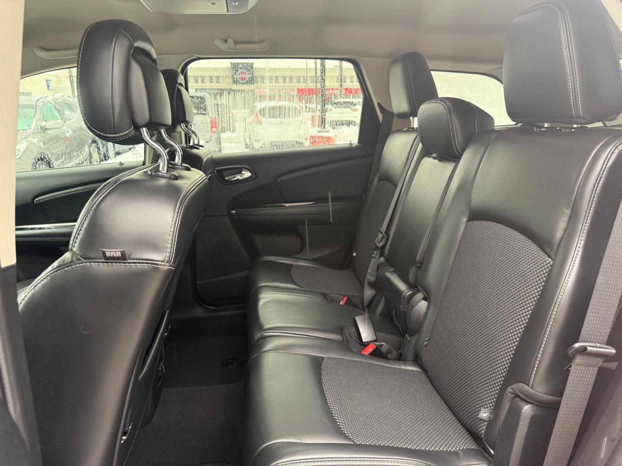 2016 Dodge Journey Crossroad Photo