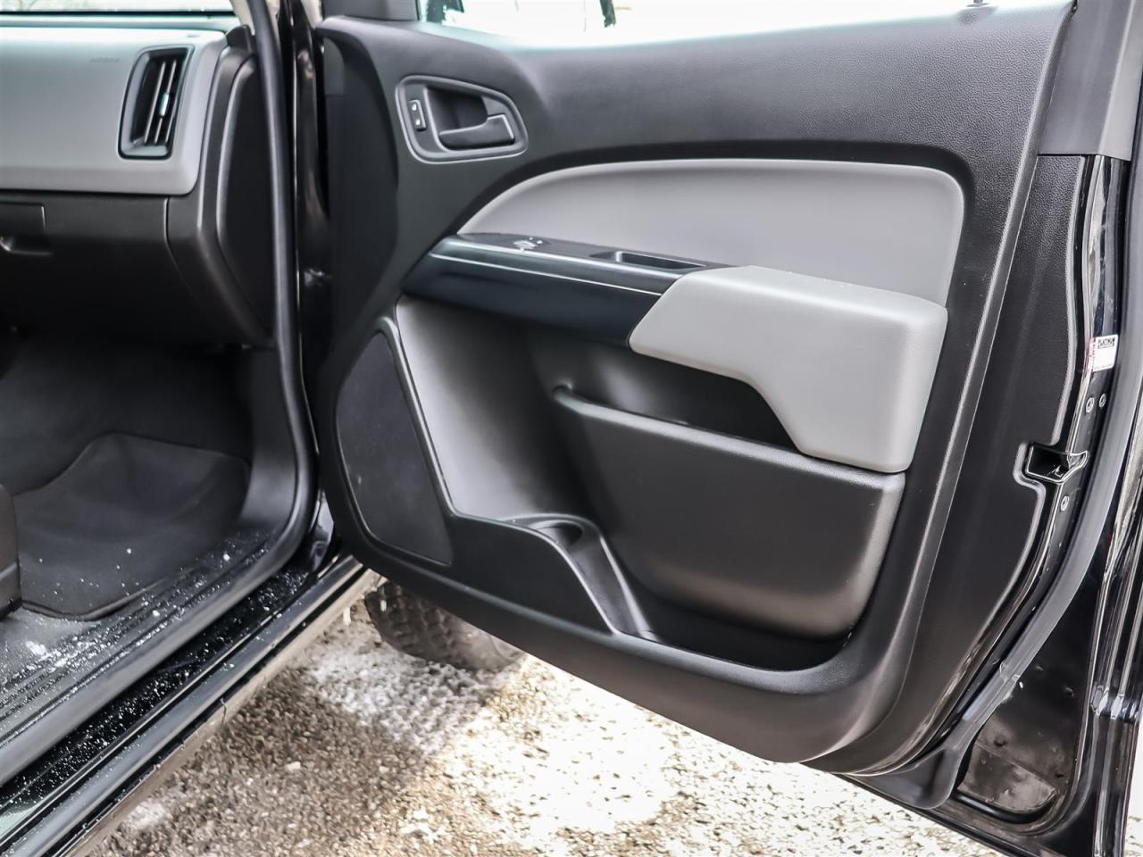 2019 Chevrolet Colorado WT Work Truck Ext. Cab 2WD Photo