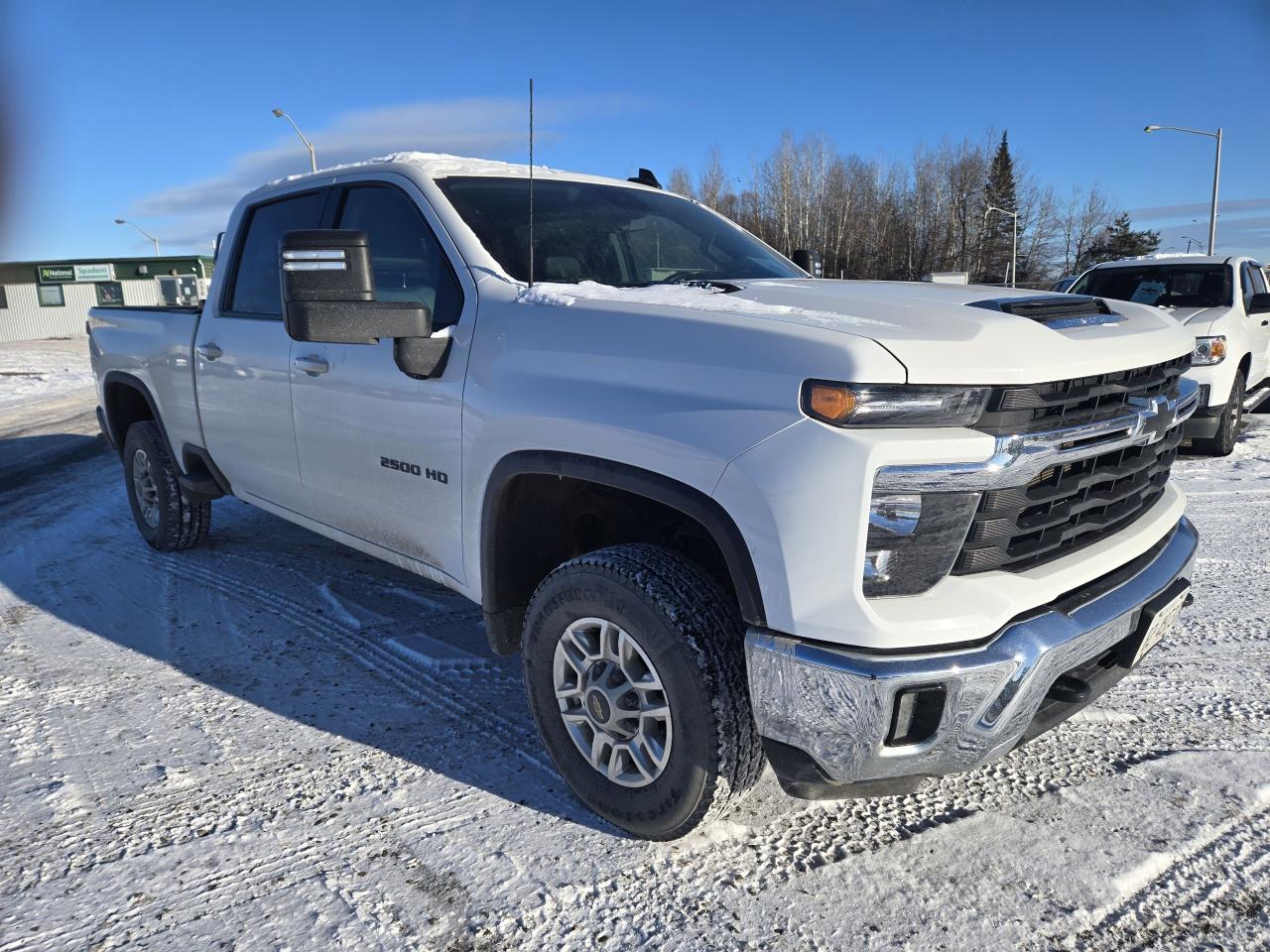 2024 Chevrolet 2500HD LT - Photo #3
