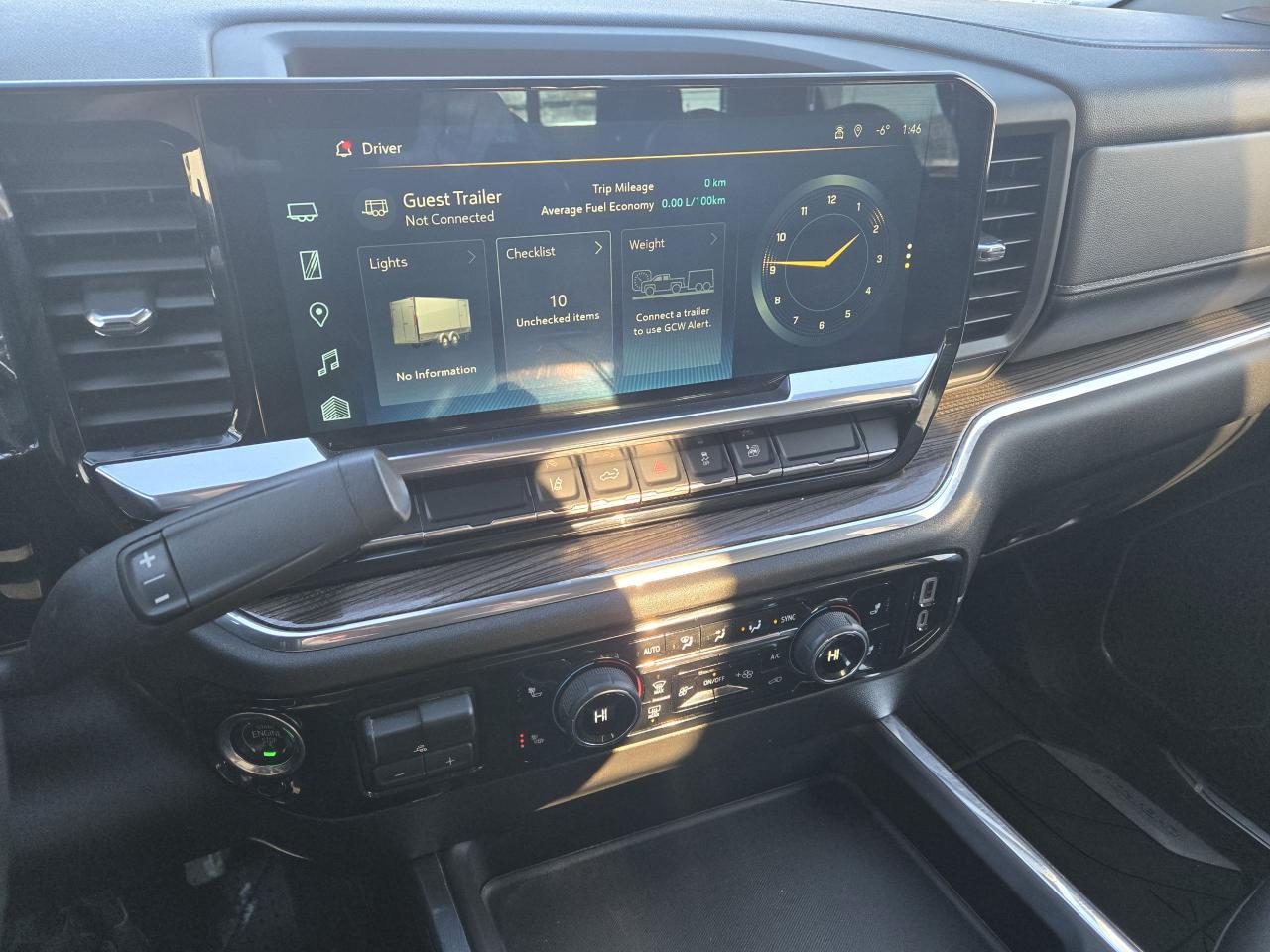 2024 Chevrolet 2500HD LT - Photo #11