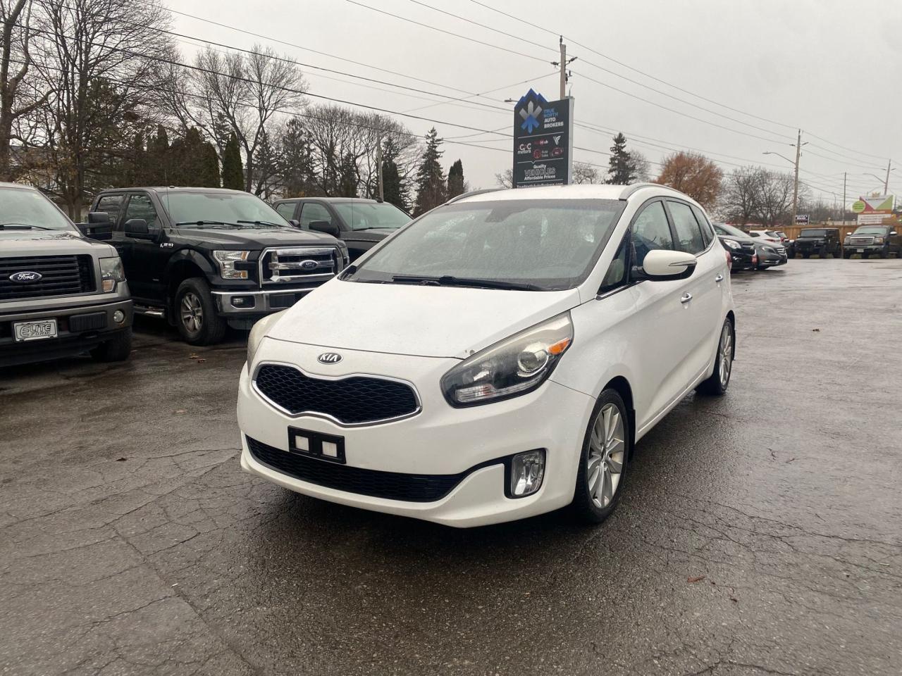 2015 Kia Rondo EX LUXURY Photo