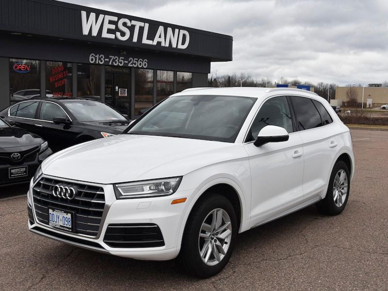 2018 Audi Q5 Komfort Photo0