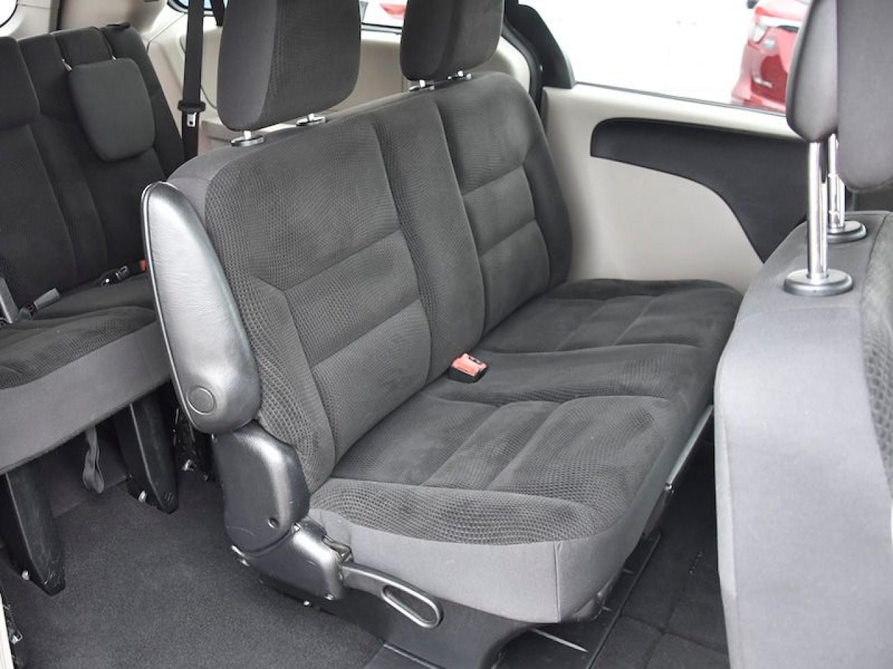 2019 Dodge Grand Caravan CANADA VALUE PACKAGE - Photo #6