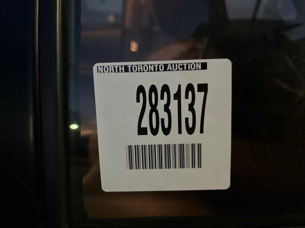 2010 Toyota Yaris  - Photo #19