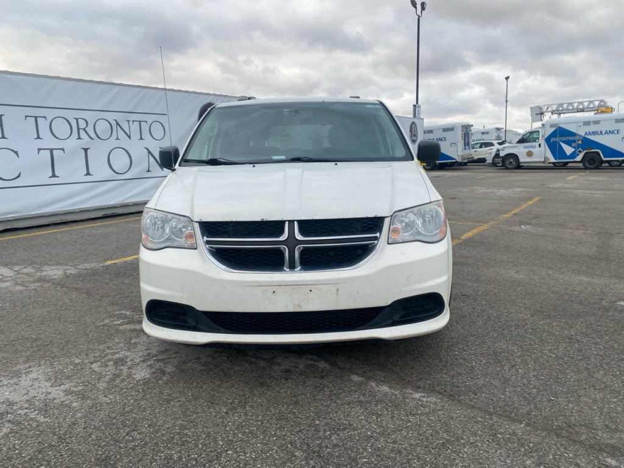 2012 Dodge Grand Caravan SE - Photo #2