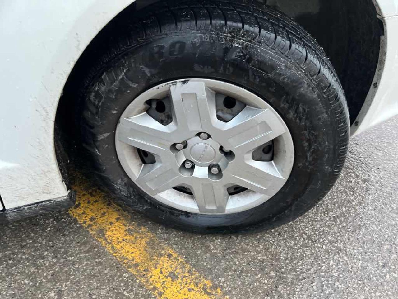 2012 Dodge Grand Caravan SE - Photo #17