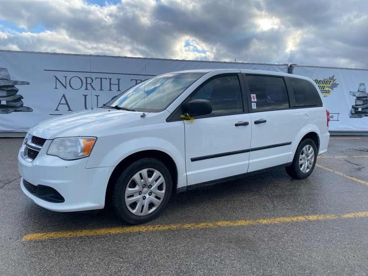 2016 Dodge Grand Caravan SE Photo