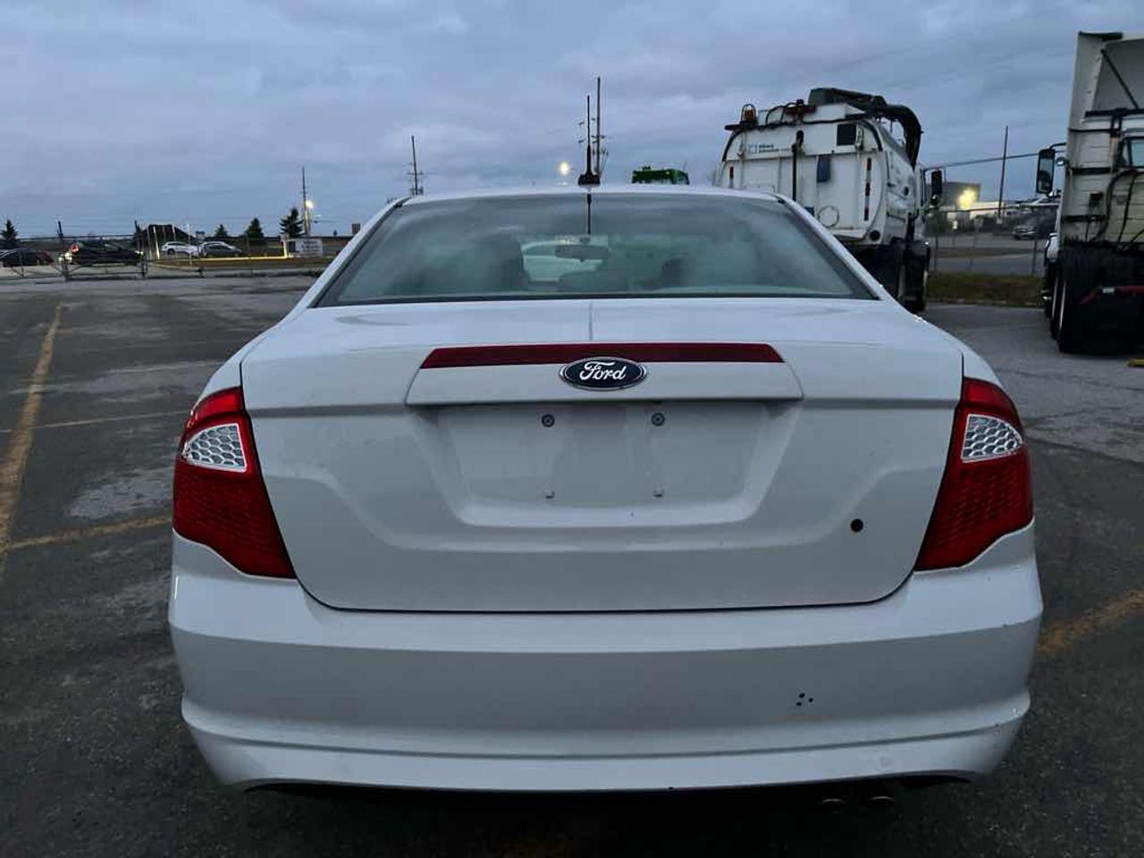 2012 Ford Fusion SE Photo