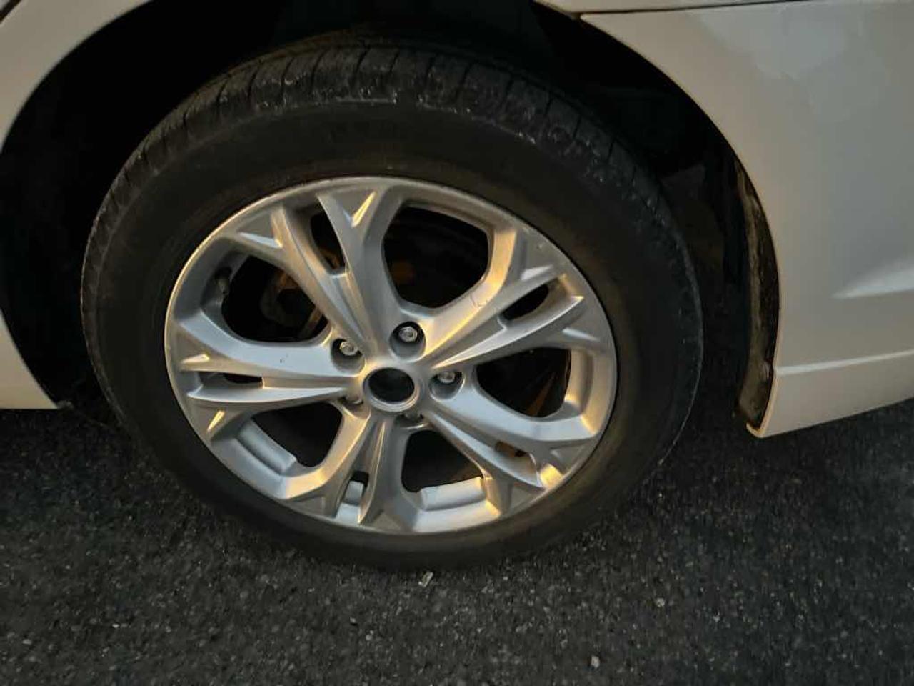 2012 Ford Fusion SE Photo
