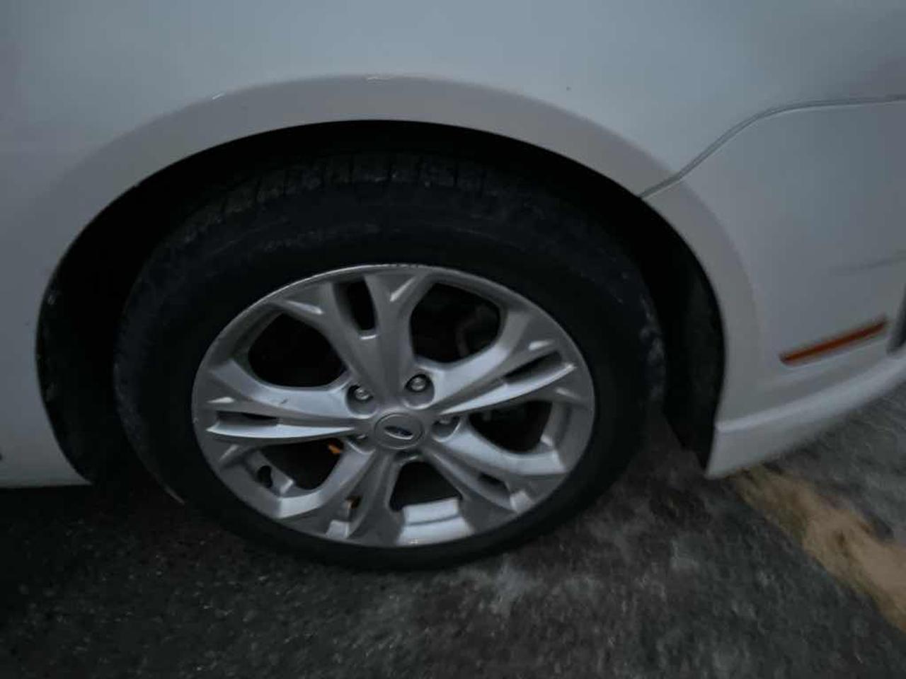2012 Ford Fusion SE Photo