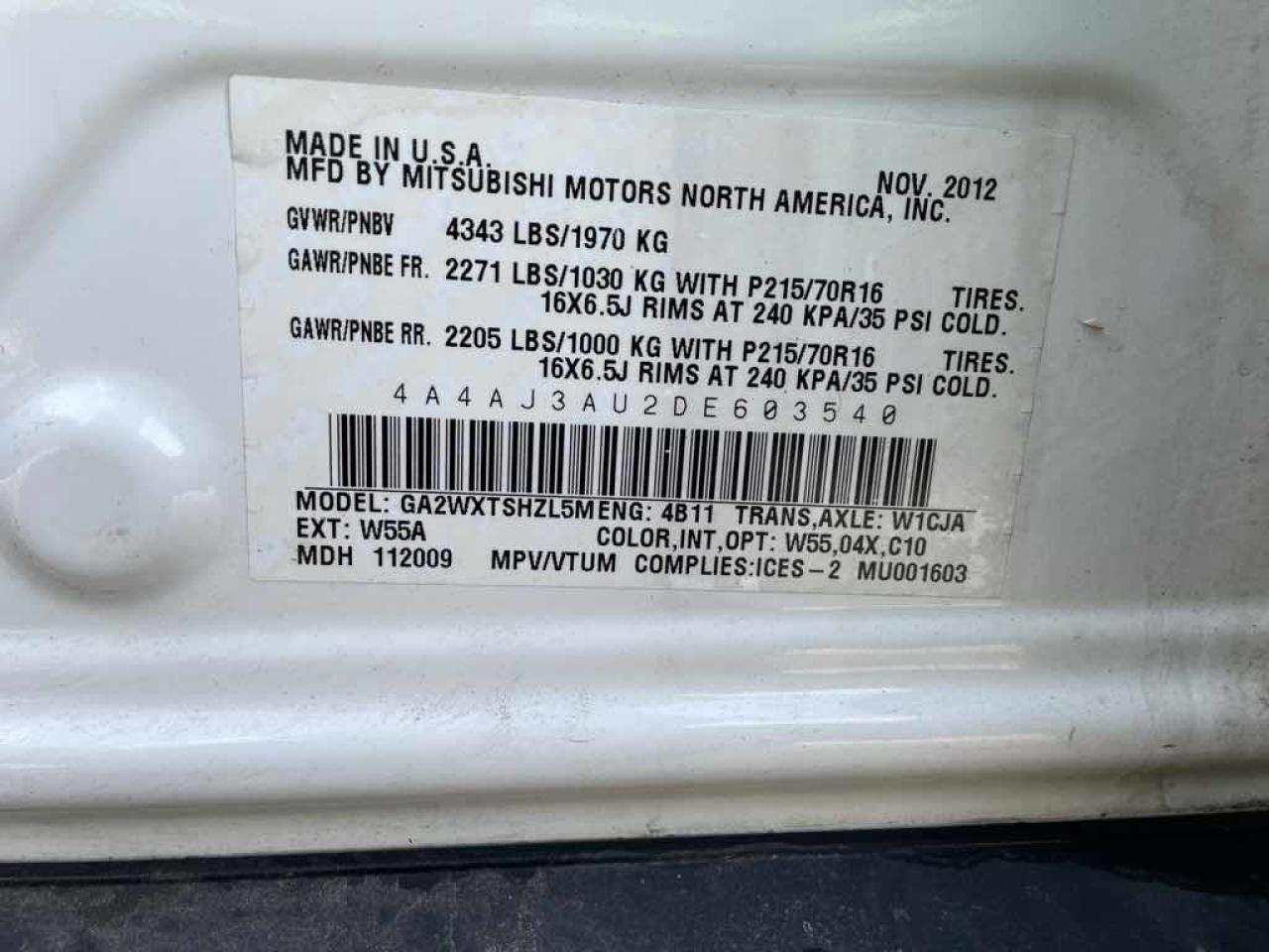 2013 Mitsubishi RVR SE - Photo #13