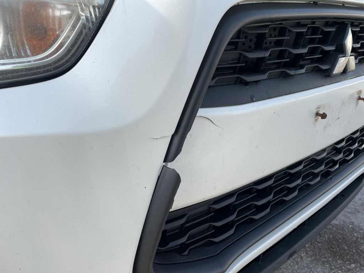 2013 Mitsubishi RVR SE Photo