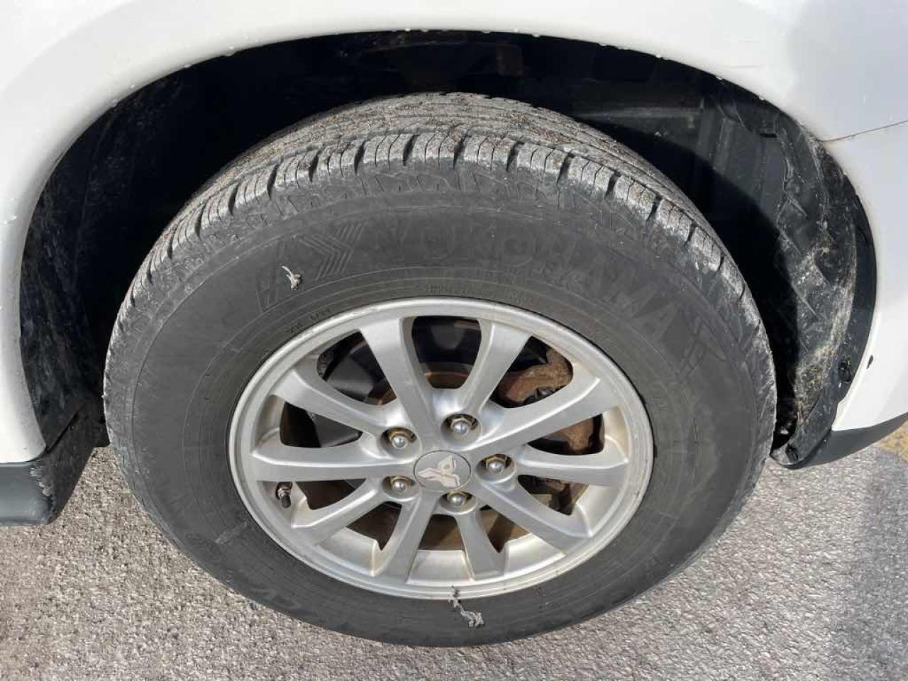 2013 Mitsubishi RVR SE - Photo #18