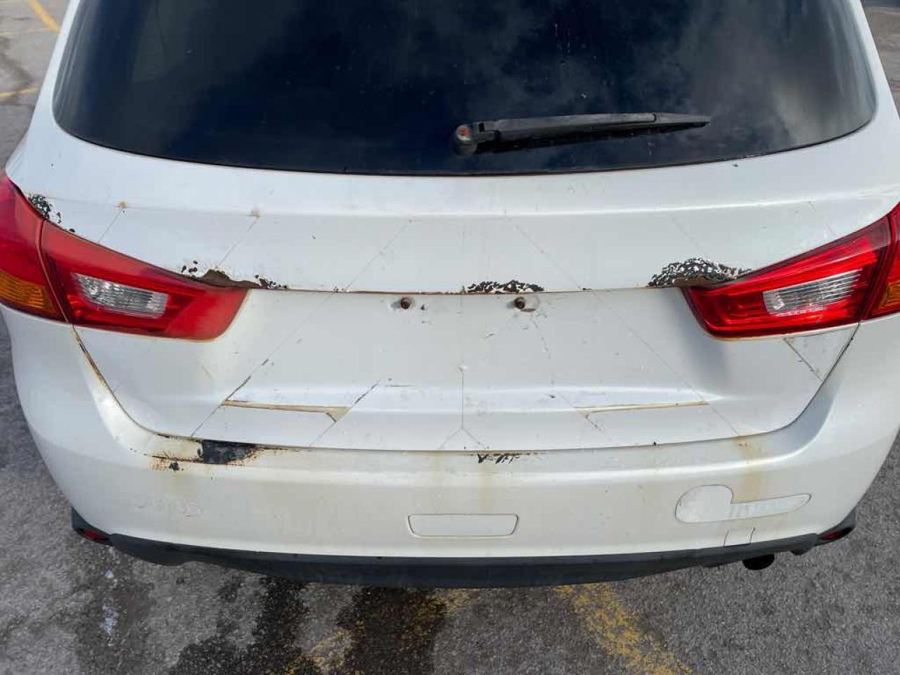 2013 Mitsubishi RVR SE - Photo #22