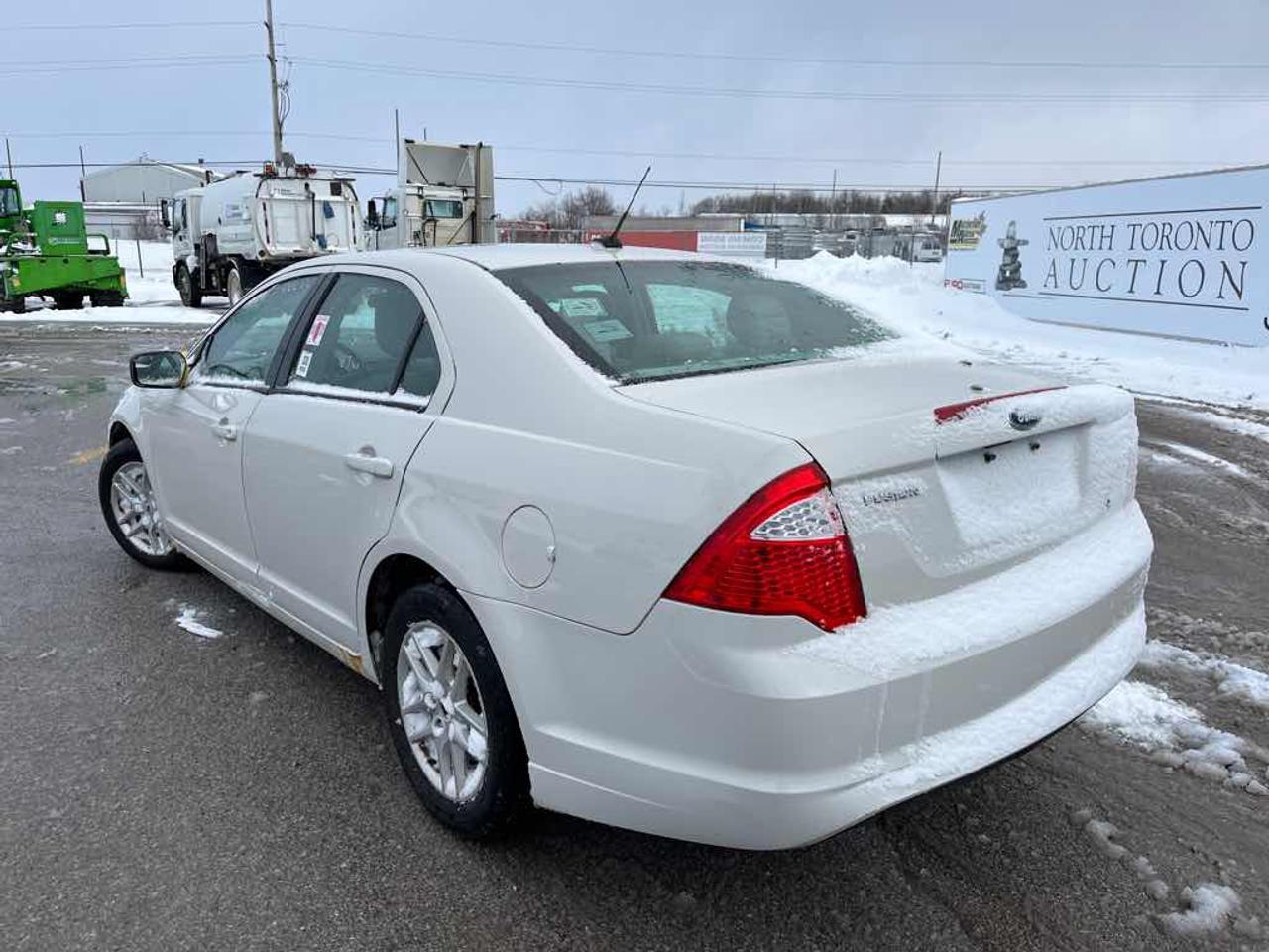 2012 Ford Fusion S Photo