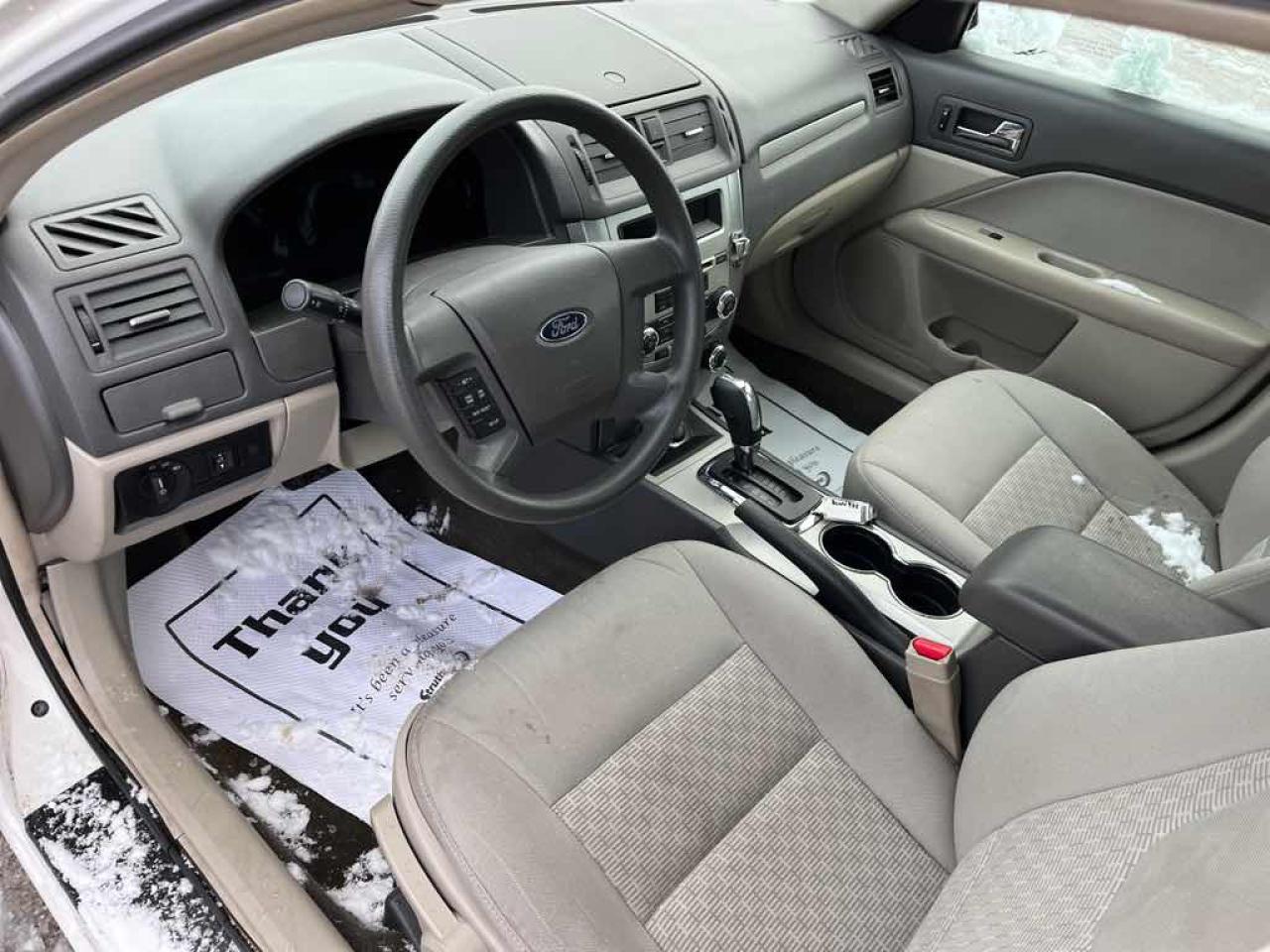 2012 Ford Fusion S - Photo #8