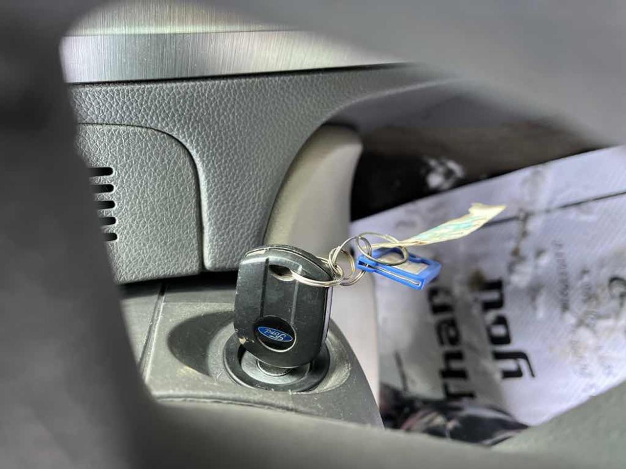 2012 Ford Fusion S Photo