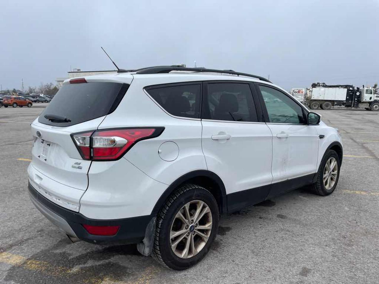 2017 Ford Escape SE Photo