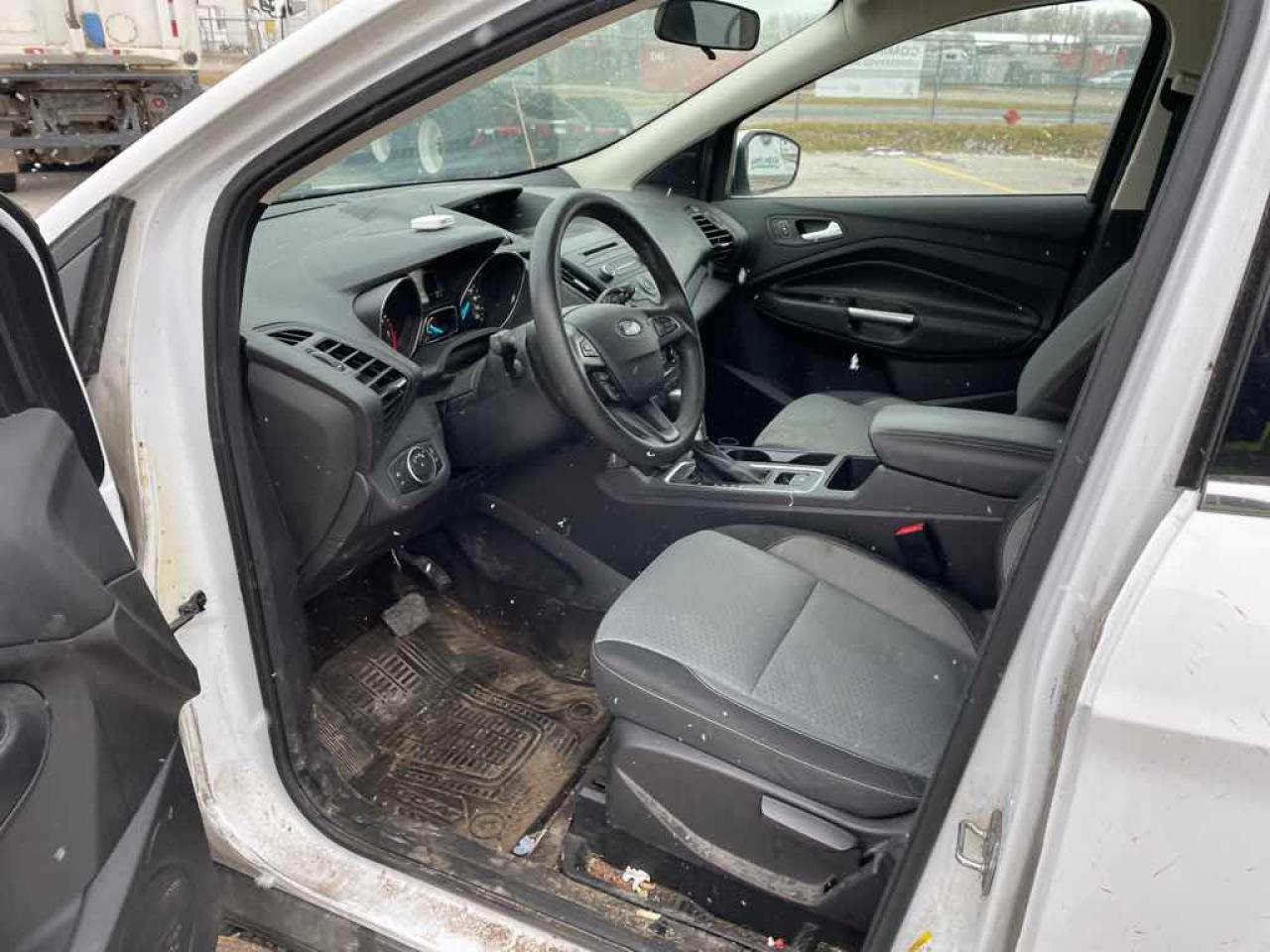 2017 Ford Escape SE - Photo #8