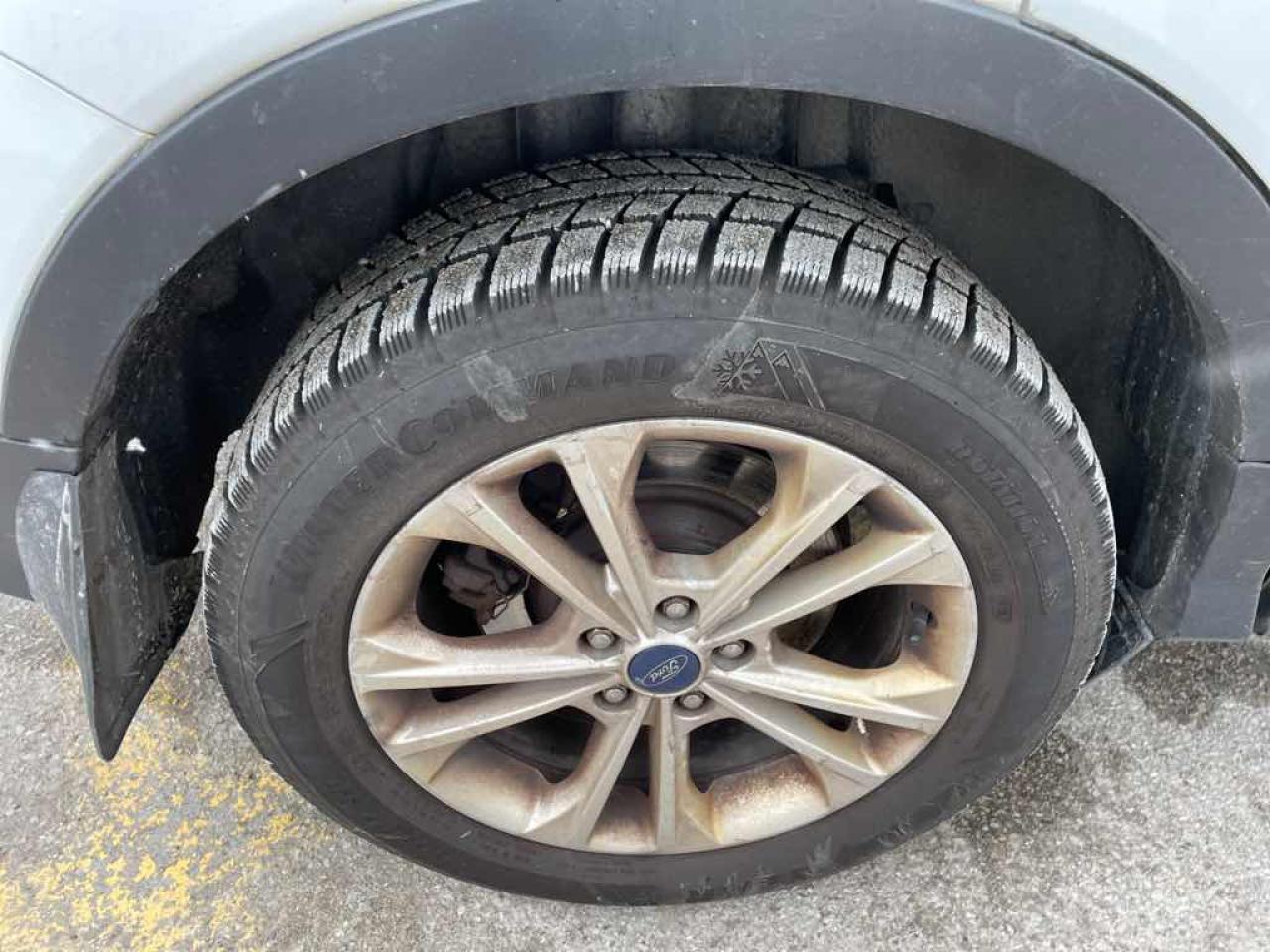 2017 Ford Escape SE - Photo #18