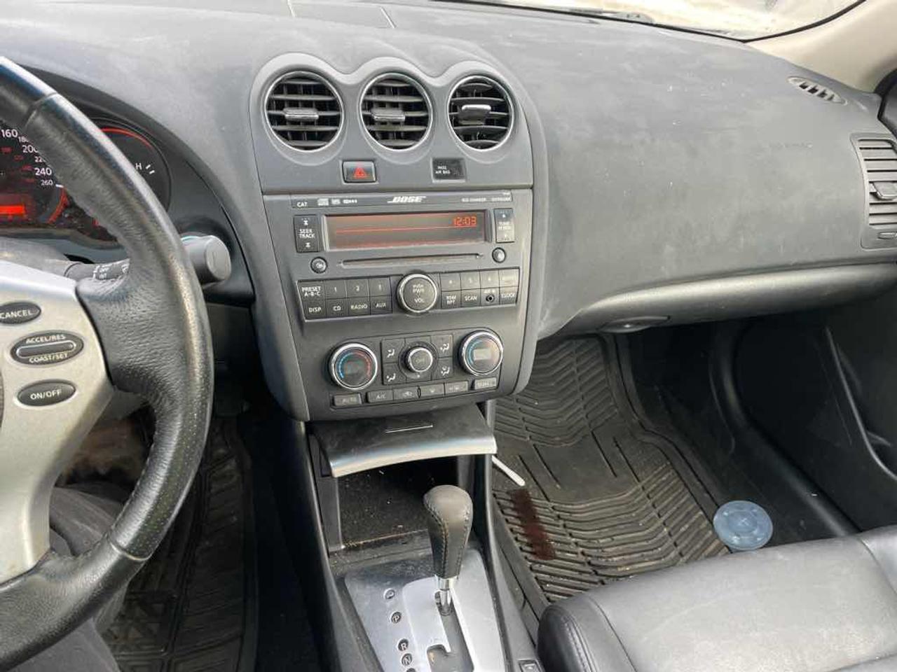 2009 Nissan Altima  Photo