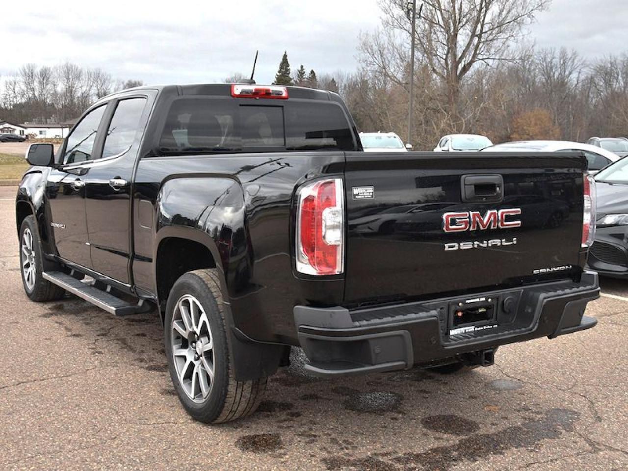 2021 GMC Canyon 4WD Denali - Photo #4