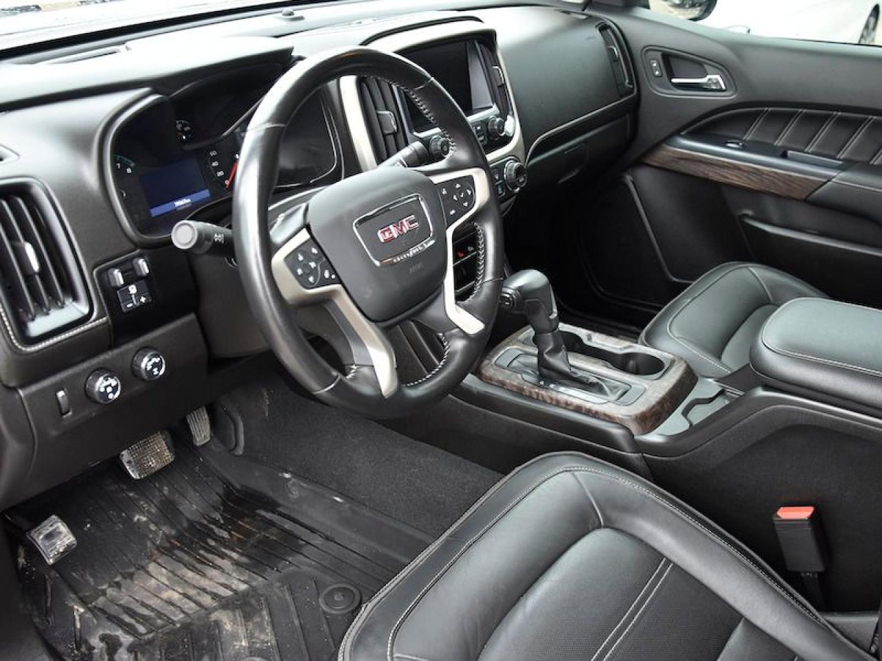 2021 GMC Canyon 4WD Denali - Photo #5