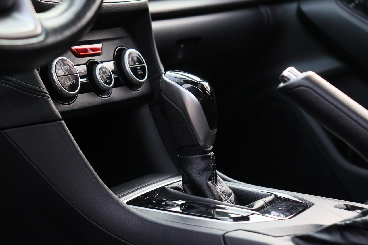 2018 Subaru Impreza Sport | AWD | Auto | Roof | CarPlay | Cam & More!! Photo17