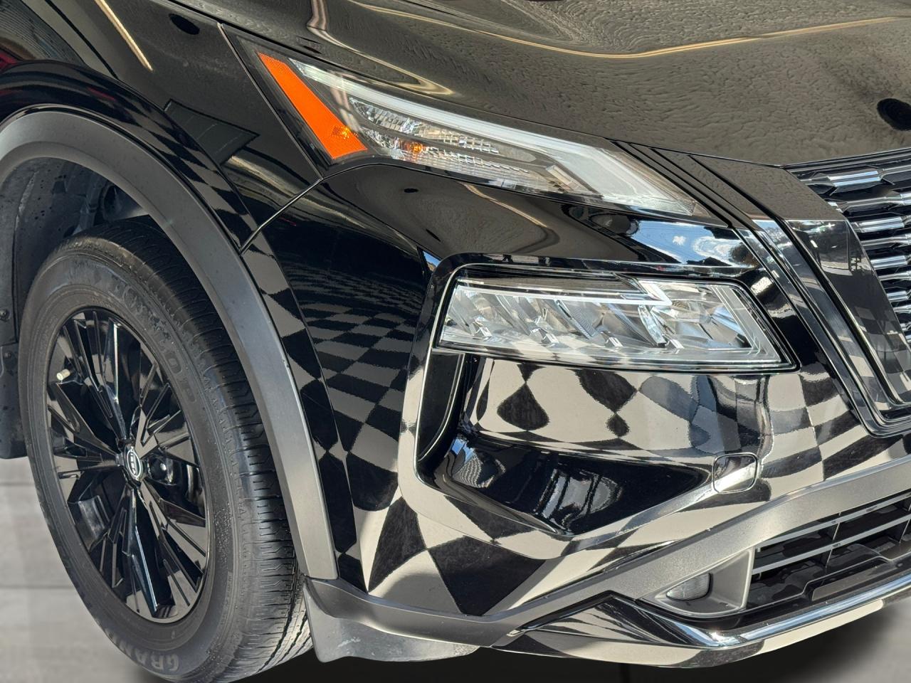 2023 Nissan Rogue SV Premium AWD Midnight Edition+CLEAN CARFAX Photo97