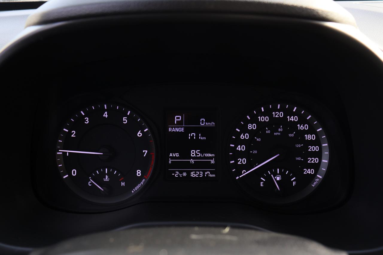 2020 Hyundai KONA Essential | AWD | CarPlay | Reverse Cam | Alloys++ Photo