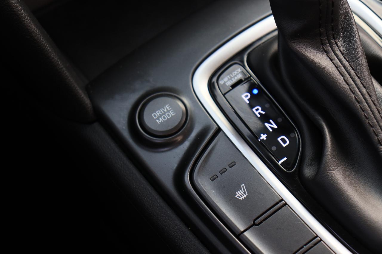 2020 Hyundai KONA Essential | AWD | CarPlay | Reverse Cam | Alloys++ Photo61