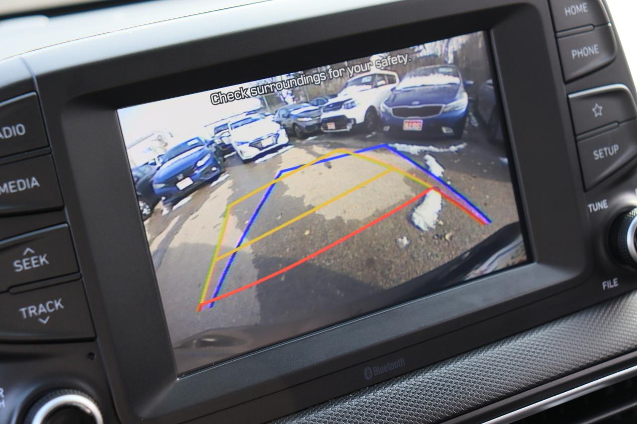 2020 Hyundai KONA Essential | AWD | CarPlay | Reverse Cam | Alloys++ Photo59