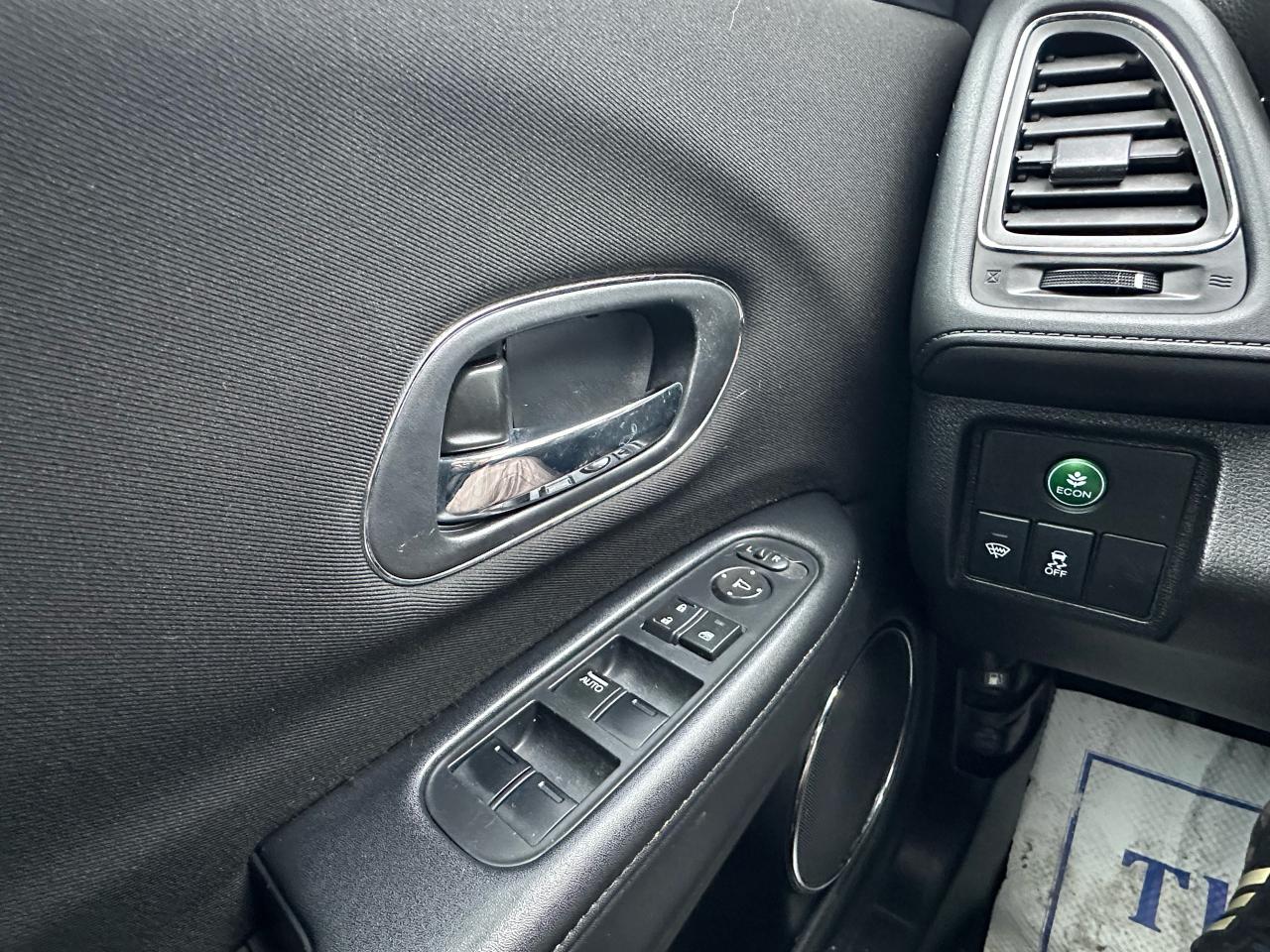 2016 Honda HR-V EX - Photo #18