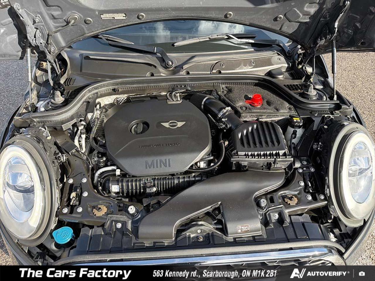 2016 MINI Cooper S 5DR HB / 6MT / 1-Owner / ONLY 85,214 KM! - Photo #7