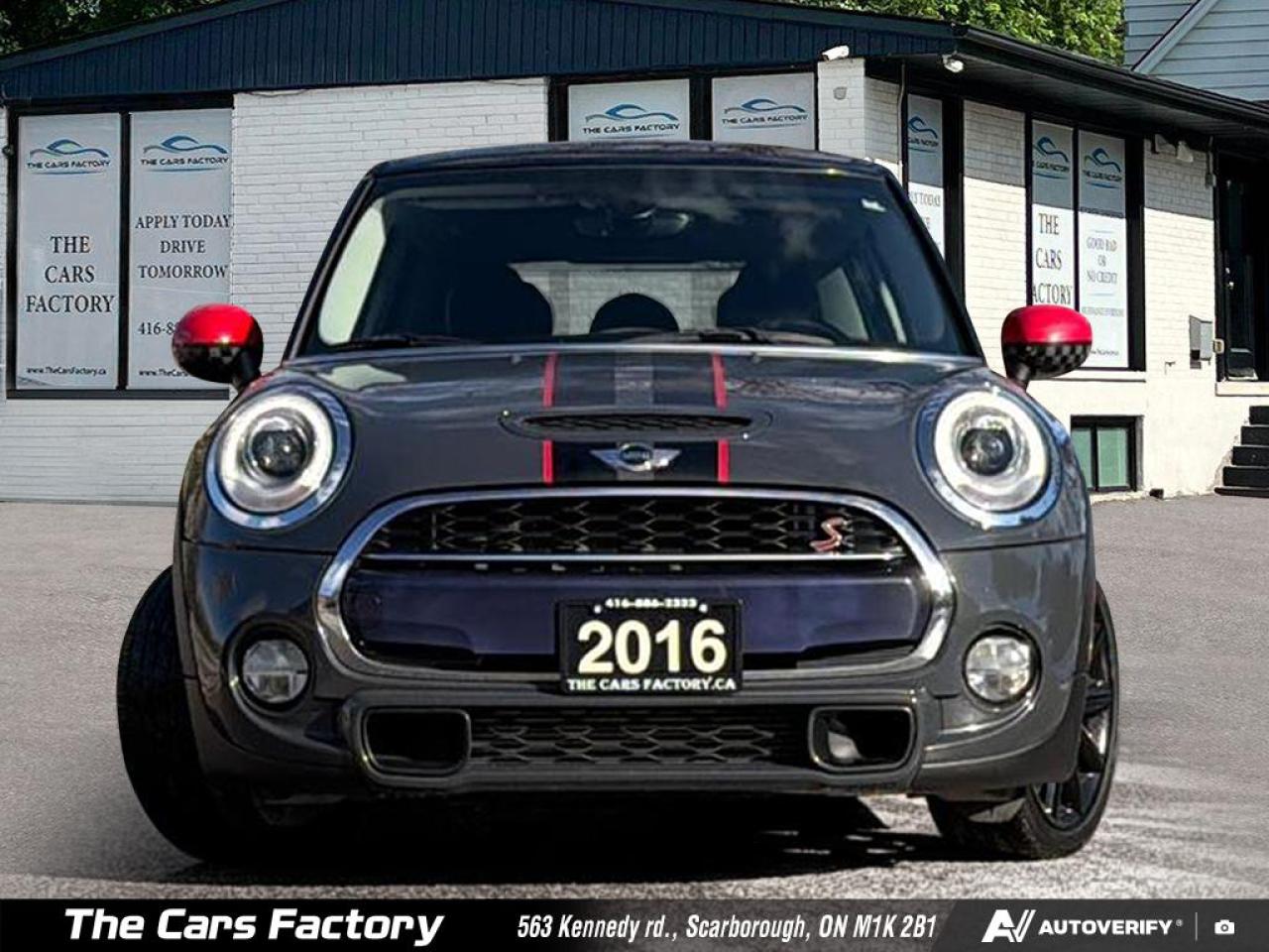 2016 MINI Cooper S 5DR HB / 6MT / 1-Owner / ONLY 85,214 KM! - Photo #2
