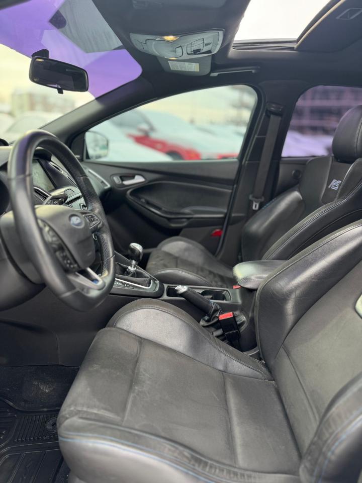 2017 Ford Focus Rs - Photo #11