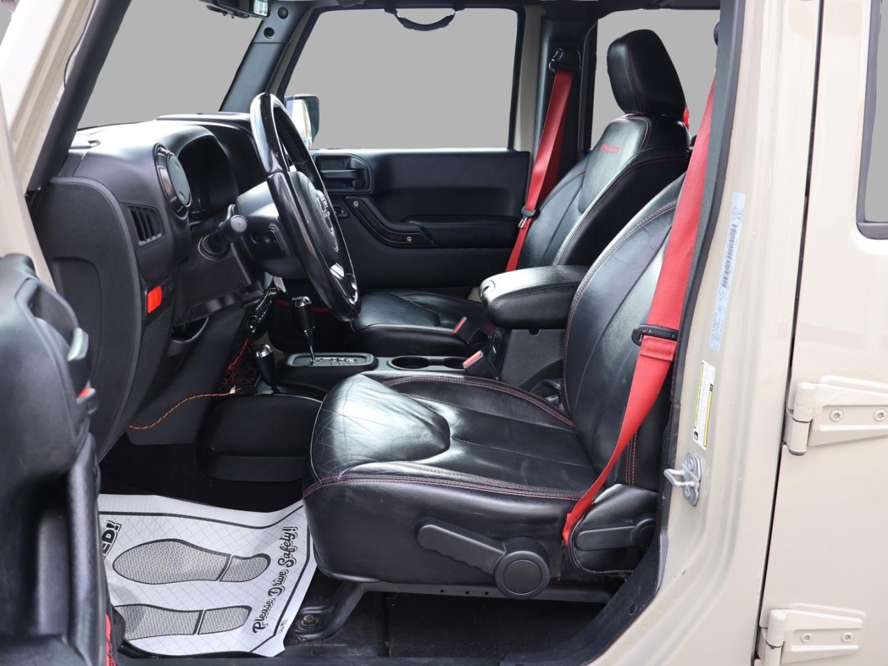 2018 Jeep Wrangler V6 UNLIMITED RUBICON 4WD *JEEP MAINTAIN* BLUETOOTH LEATHER HEATED SEATS CRUISE ALLOYS - Photo #13