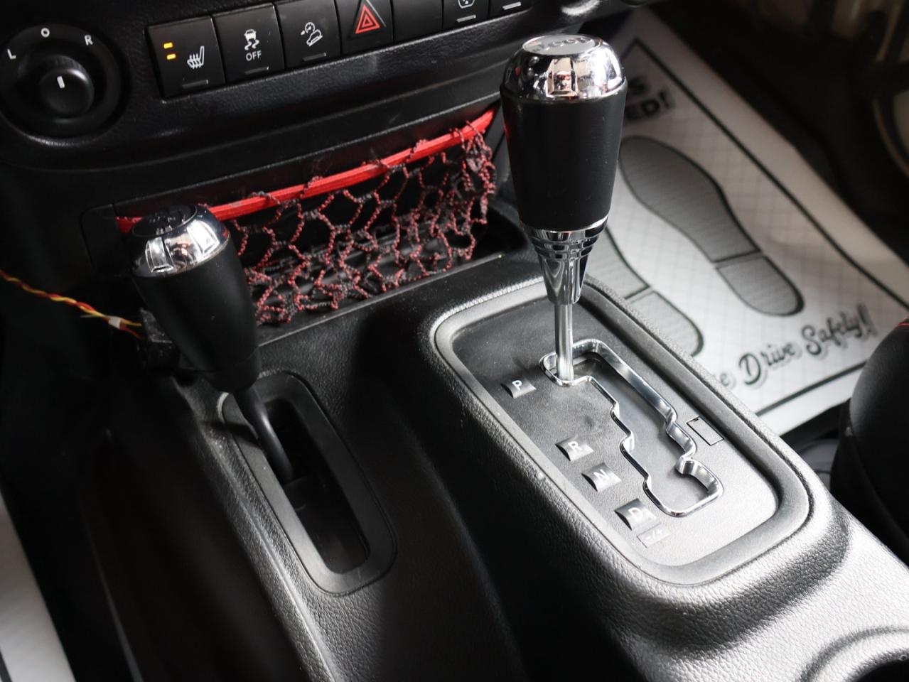 2018 Jeep Wrangler V6 UNLIMITED RUBICON 4WD *JEEP MAINTAIN* BLUETOOTH LEATHER HEATED SEATS CRUISE ALLOYS - Photo #18