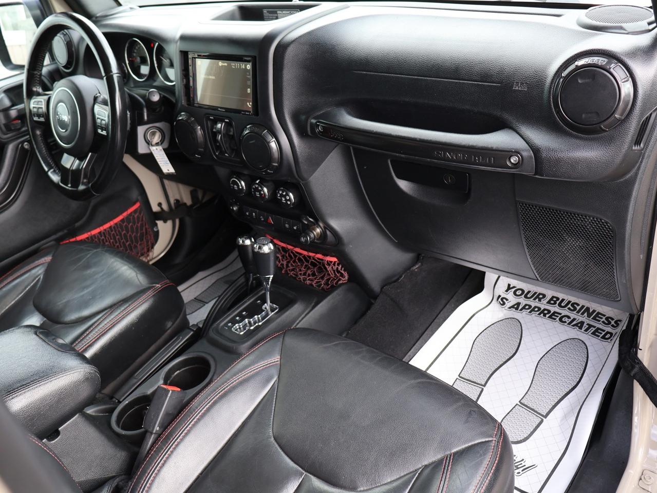 2018 Jeep Wrangler V6 UNLIMITED RUBICON 4WD *JEEP MAINTAIN* BLUETOOTH LEATHER HEATED SEATS CRUISE ALLOYS Photo