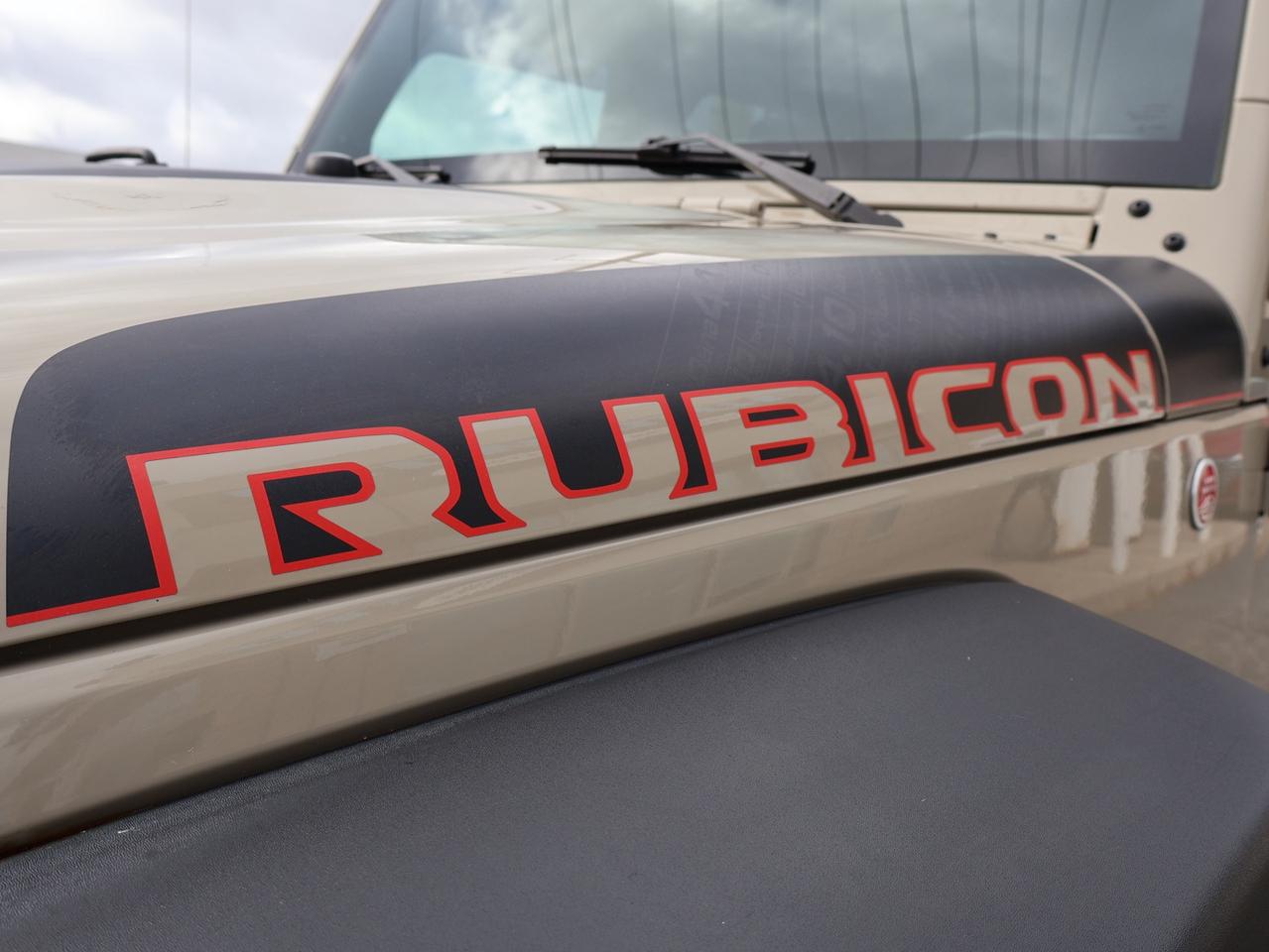 2018 Jeep Wrangler V6 UNLIMITED RUBICON 4WD *JEEP MAINTAIN* BLUETOOTH LEATHER HEATED SEATS CRUISE ALLOYS Photo