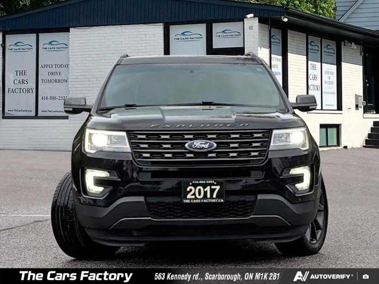 2017 Ford Explorer 4WD XLT Lether/ Apple Carplay / No Accident! Photo