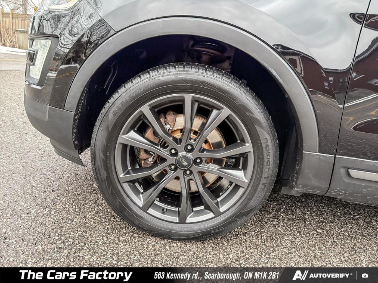 2017 Ford Explorer 4WD XLT Lether/ Apple Carplay / No Accident! Photo