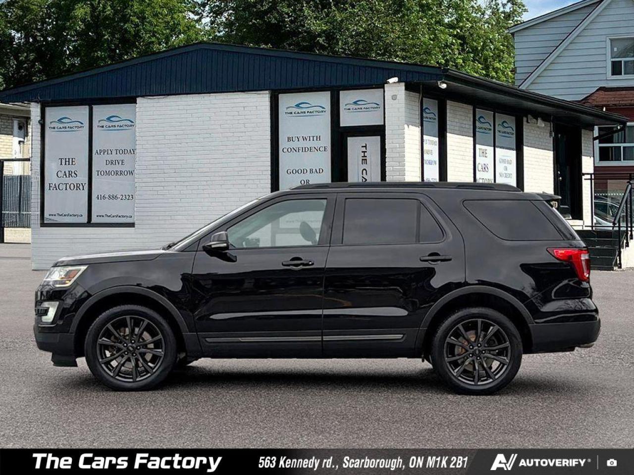 2017 Ford Explorer 4WD XLT Lether/ Apple Carplay / No Accident! Photo