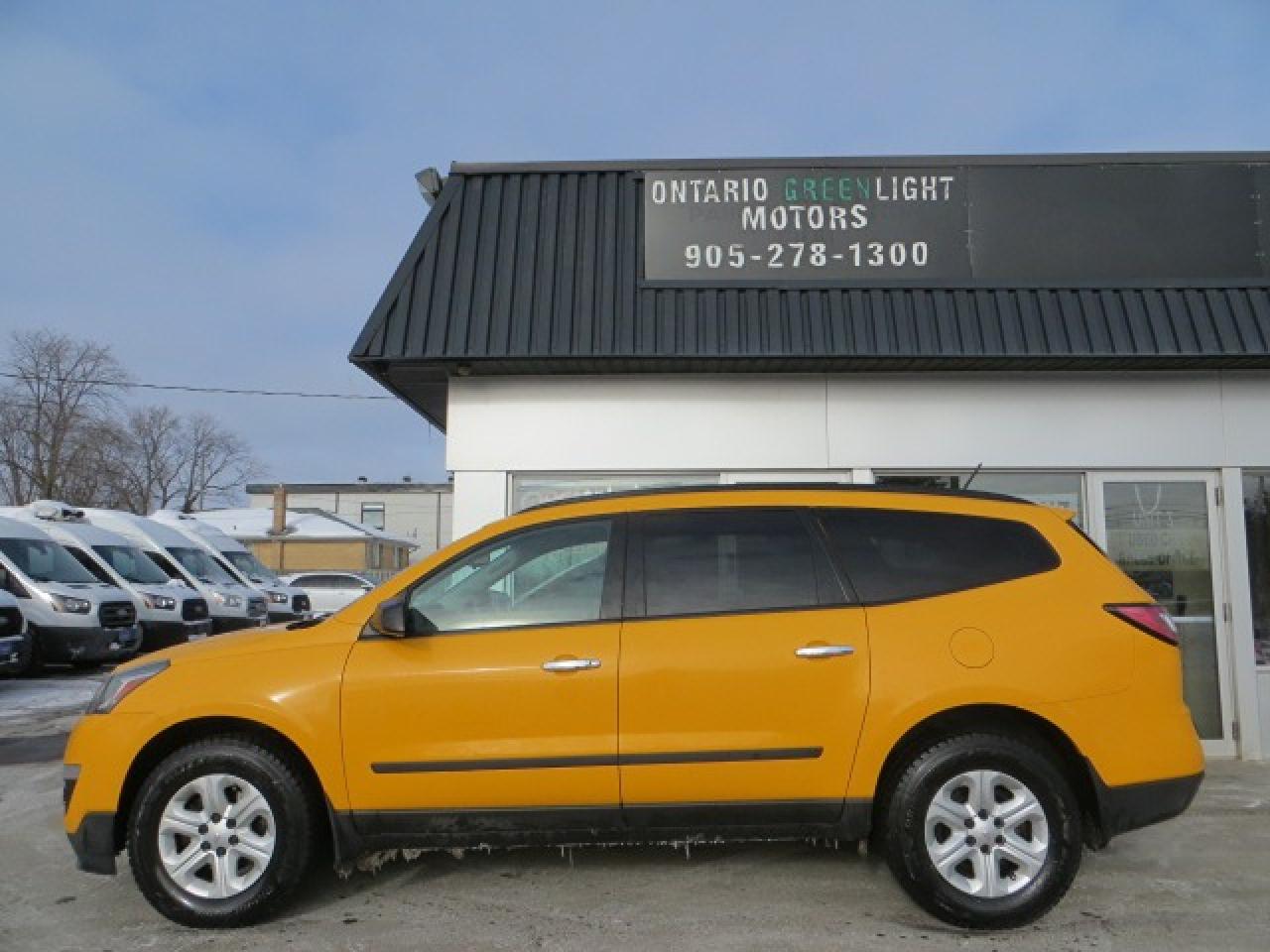 2017 Chevrolet Traverse CERTIFIED, 4WD, 8 PASSENGERS, ONLY 78,000KM Photo