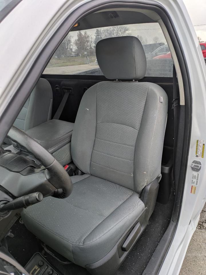 2014 RAM 1500 2WD Reg Cab 120.5" ST - Photo #12