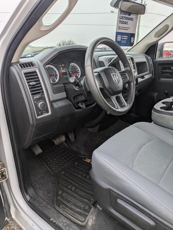 2014 RAM 1500 2WD Reg Cab 120.5" ST - Photo #14