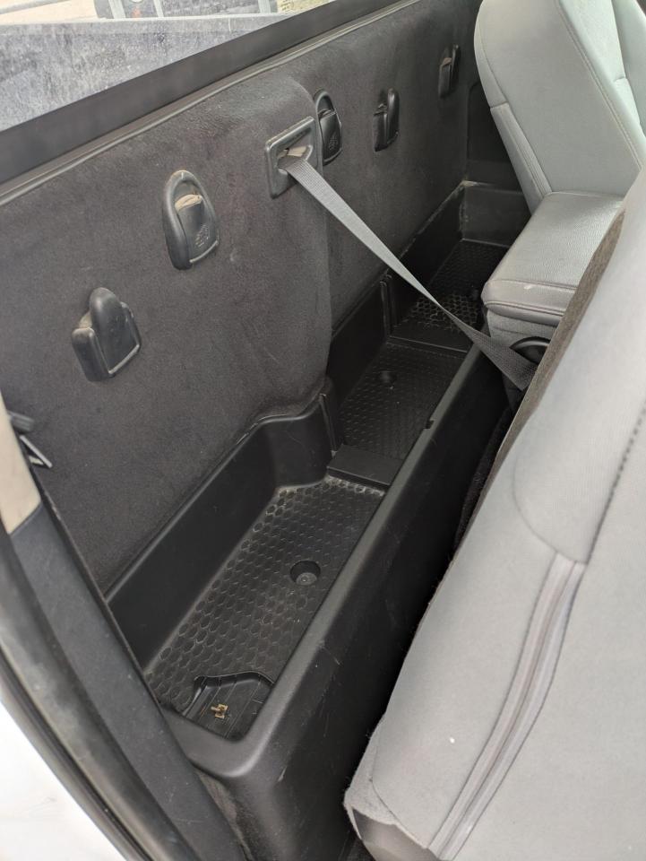 2014 RAM 1500 2WD Reg Cab 120.5" ST - Photo #16