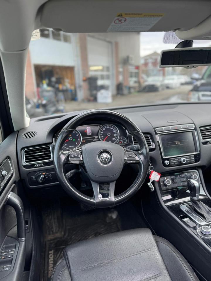 2016 Volkswagen Touareg Sportline - Photo #14